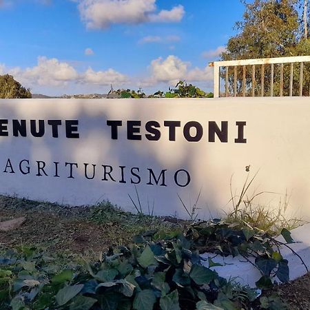 Tenute Testoni Agriturismo E B&B Bassacutena Екстер'єр фото
